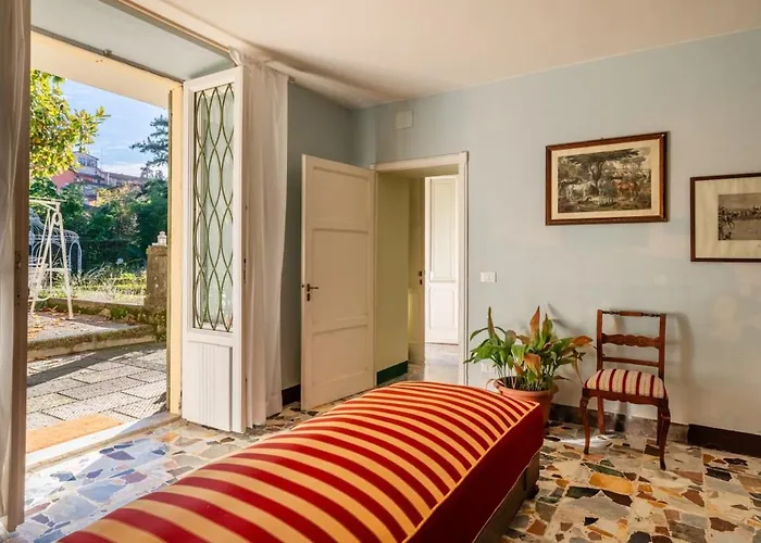 Fiorentina - Private Oasis In Town Villa Barga
