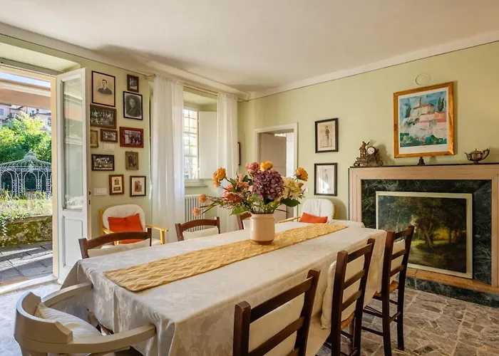 Villa Fiorentina - Private Oasis In Town Barga