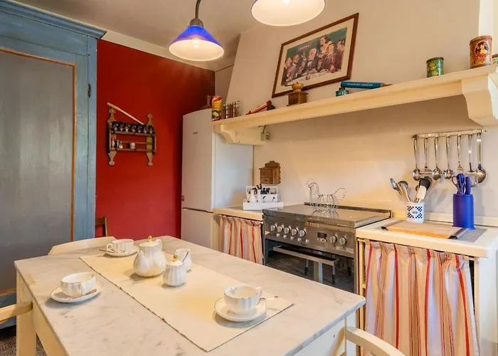Fiorentina - Private Oasis In Town * Barga